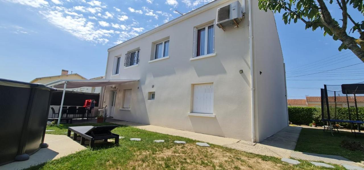 Belle Maison avec jardin RDC T3 de 70m2 Vacances ou cure thermale Rochefort Extérieur photo